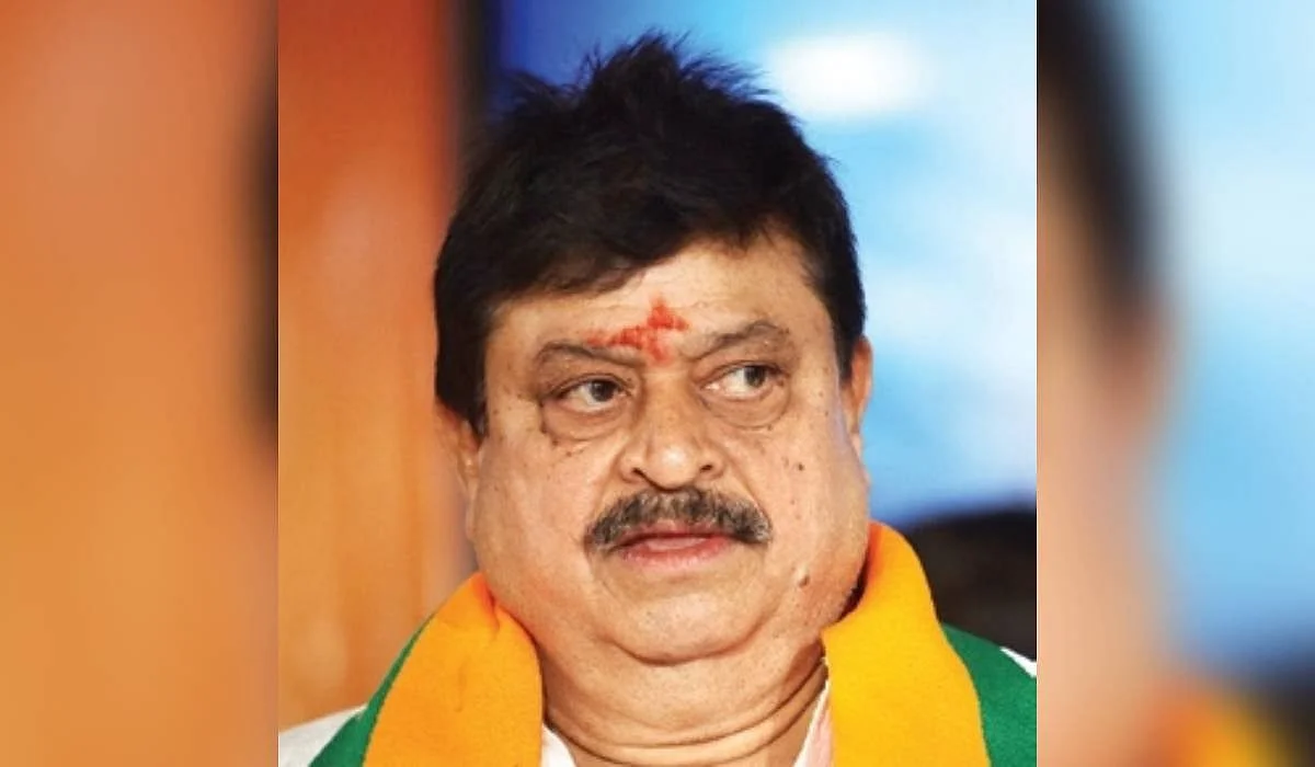 BJP Demands Revanth Reddy Arrange Rahul Gandhi Meeting Over Unfulfilled Promises