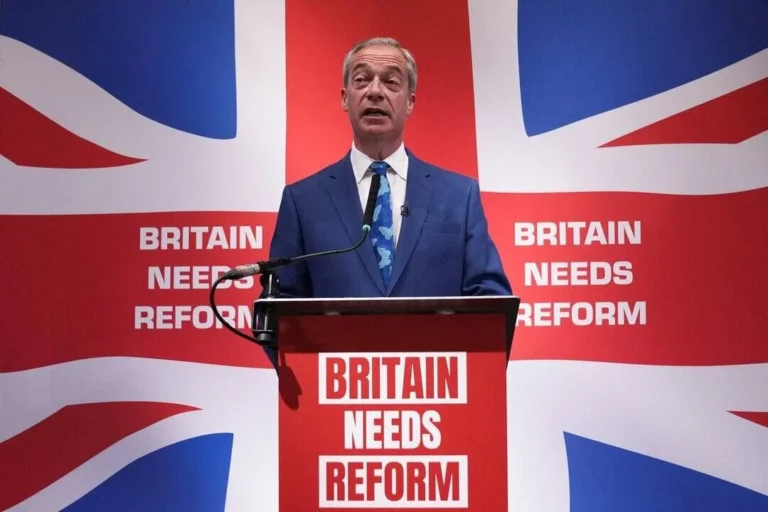 Nigel Farage Plans Tighter UK Immigration Limits for Indians