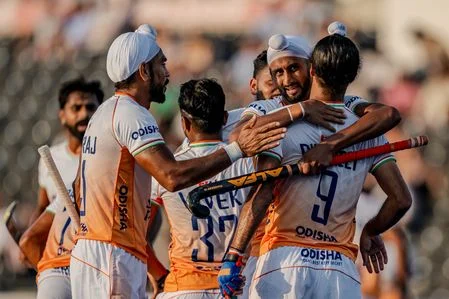 England Edges India in FIH Pro League Shootout Drama