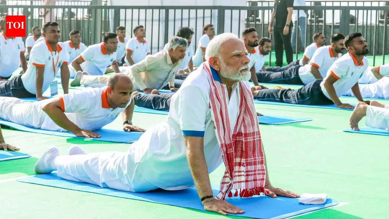 International Yoga Day 2026: PM Modi Leads Global Events From Kolkata