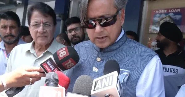 Shashi Tharoor Evaluates Jammu Passport Processing Backlogs Amid Panel Visit