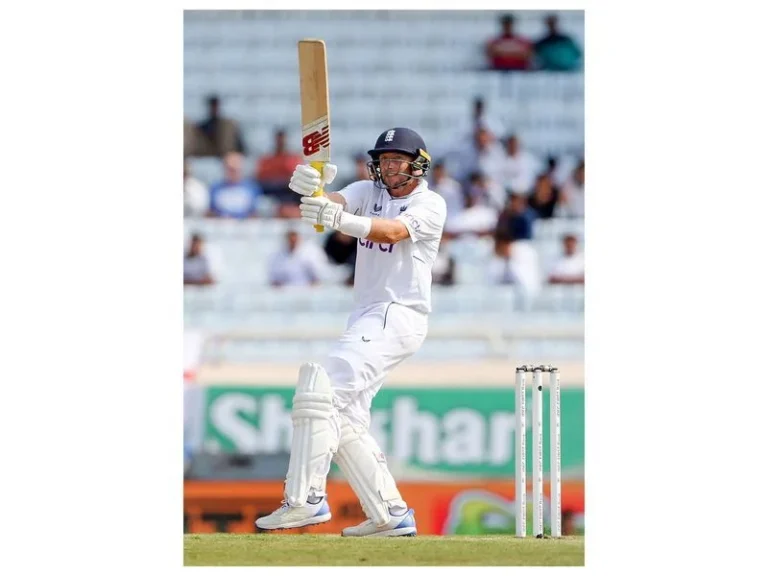 Joe Root Hits 14000 Test Runs as England Battles New Zealand