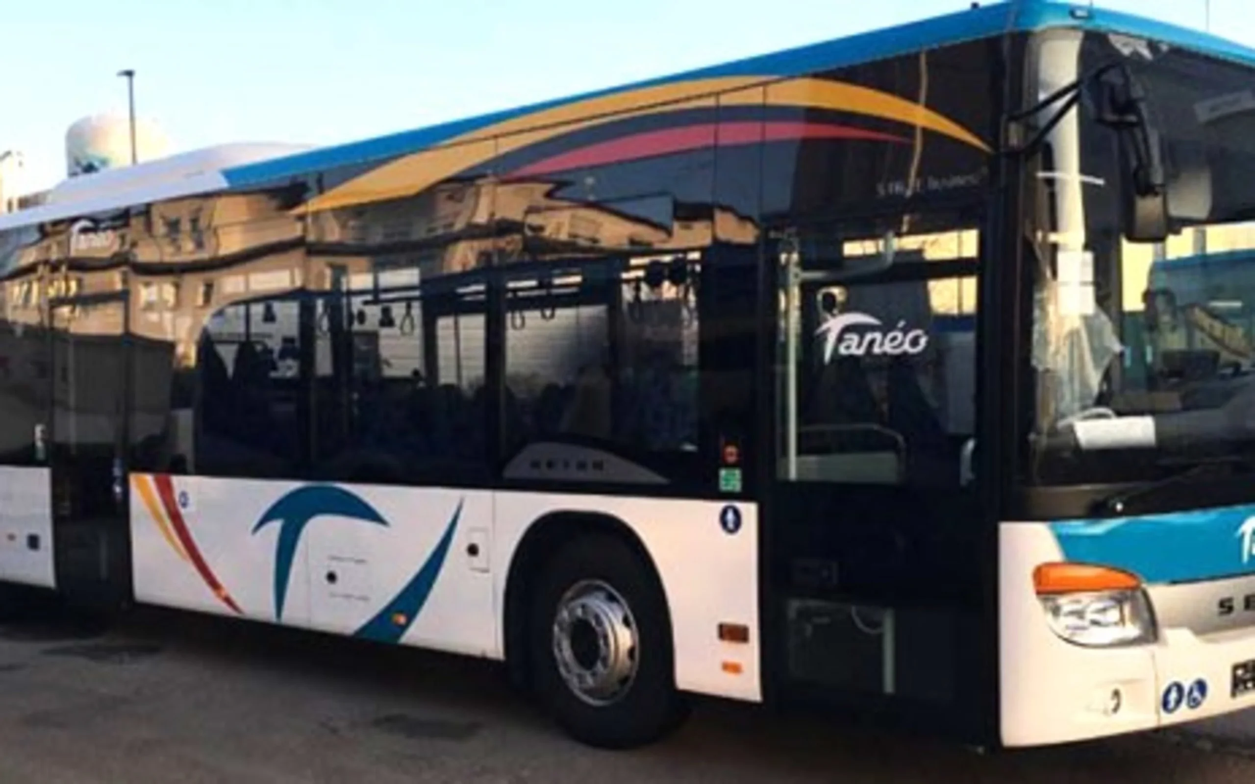 New Caledonia Restores Election Day Bus Services
