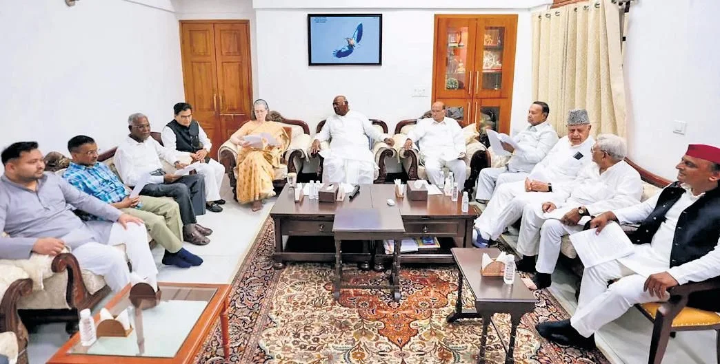 Internal Strife Escalates Within Opposition INDIA Bloc