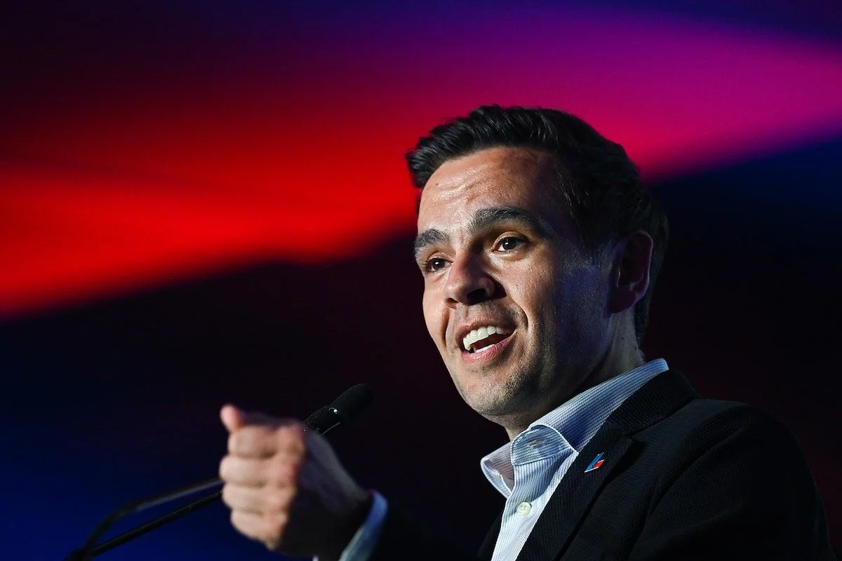 Quebec Liberals Claim Sole Federalist Mantle for October