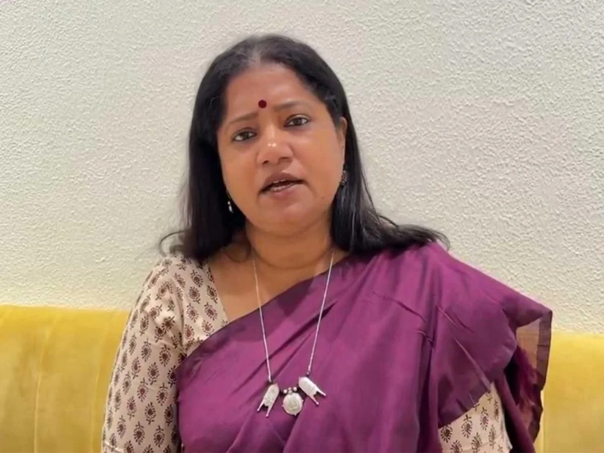 Shiv Sena MP Jyoti Waghmare Moves NCW Against Sanjay Raut A legislative representative from Maharashtra has escalated a...
