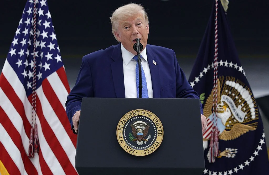 Trump Retreats to Camp David Amid Falters in Iran Peace Talks