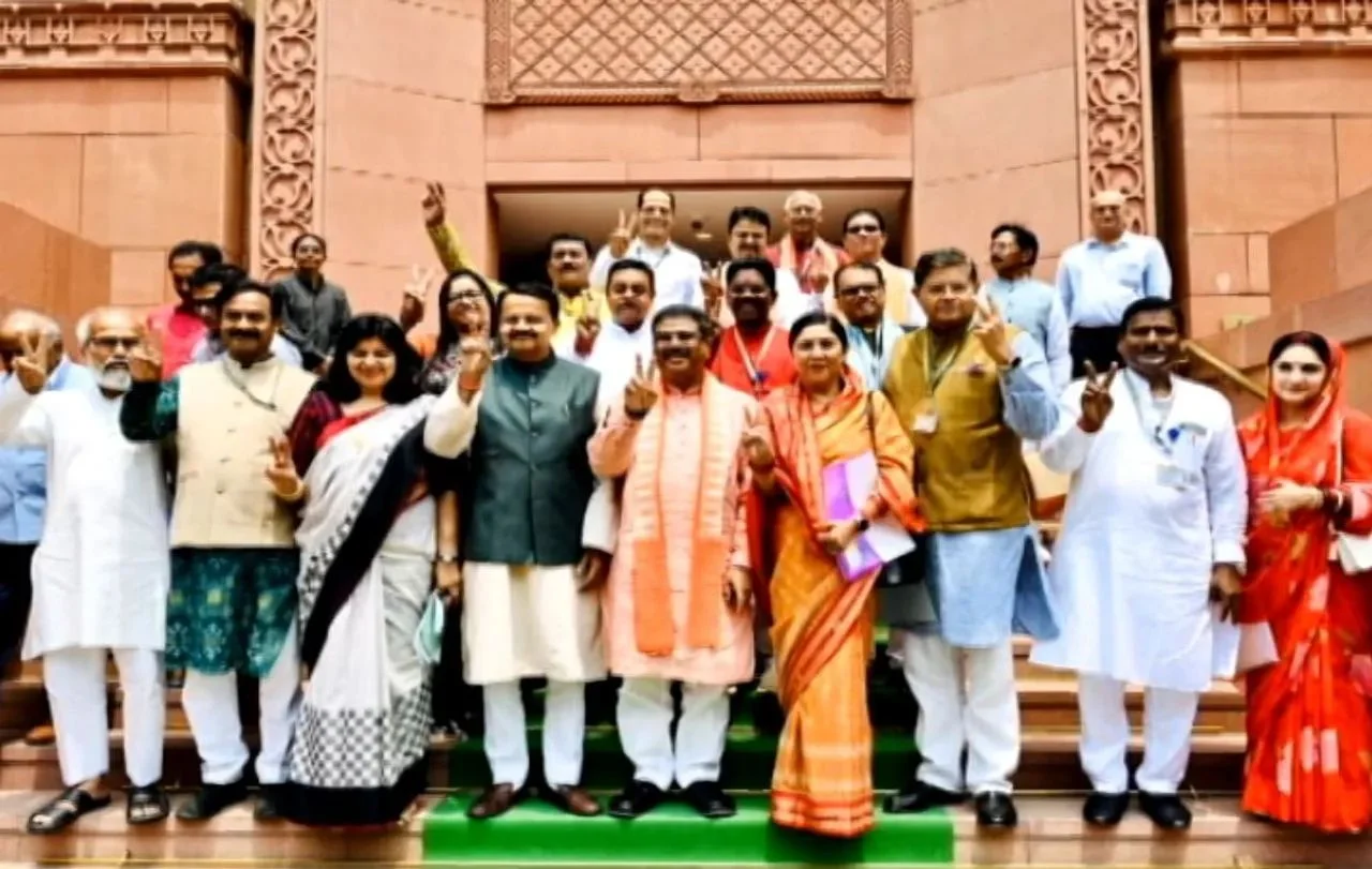 Union Cabinet Reshuffle Rumors Intensify in New Delhi
