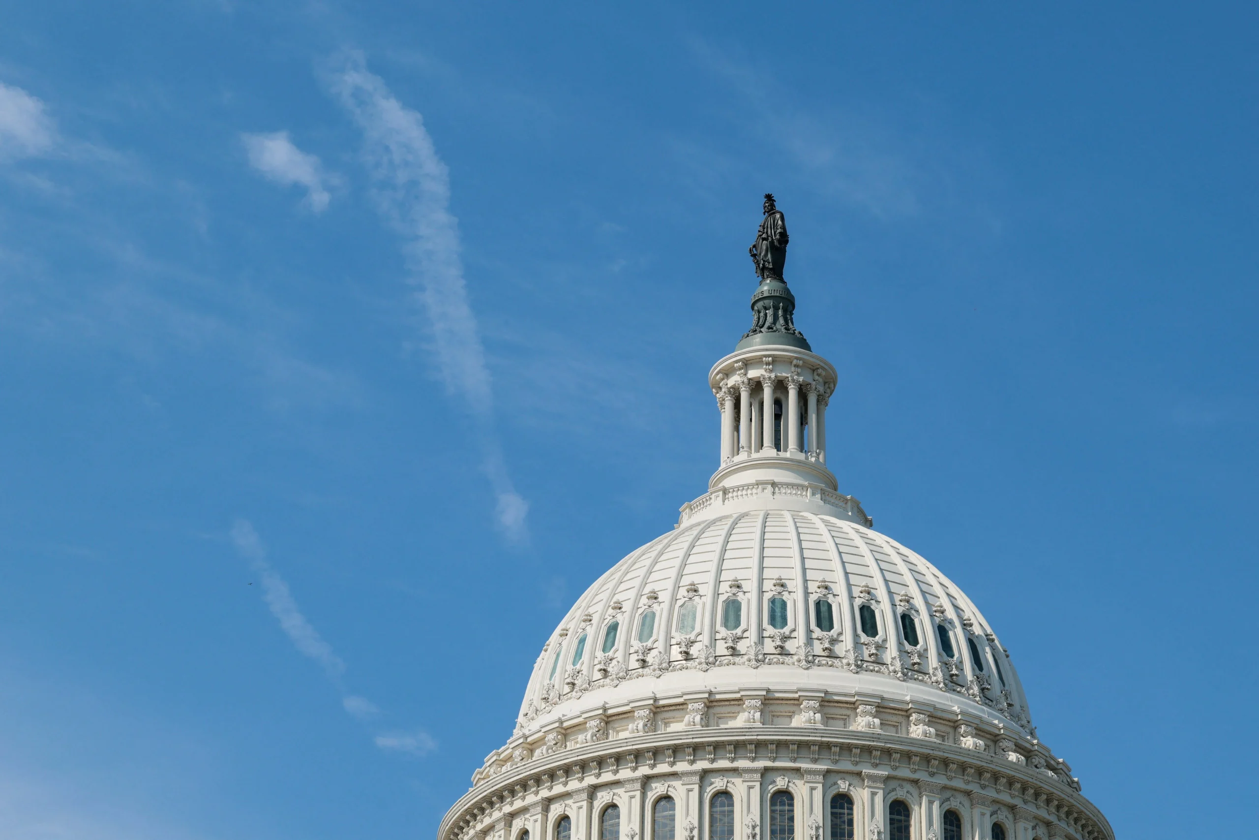 US Government Shutdown Threat Looms as Senate Spending Talks Collapse
