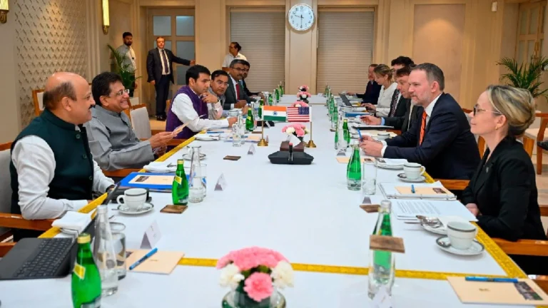 US India Trade Talks Advance as Tariff Deadline Looms