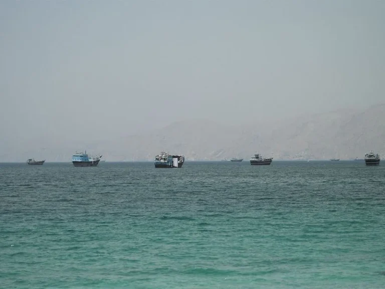 US-Iran Strait of Hormuz Dispute Agreement Reached in Doha The United States and Iran have agreed to halt all military h...