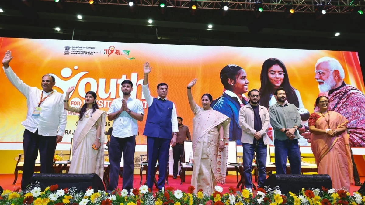Delhi CM Rekha Gupta Rallies Youth for Viksit Bharat 2047