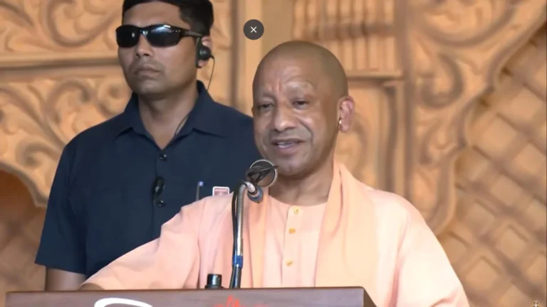 Yogi Adityanath Inaugurates Jain Gate in Ayodhya