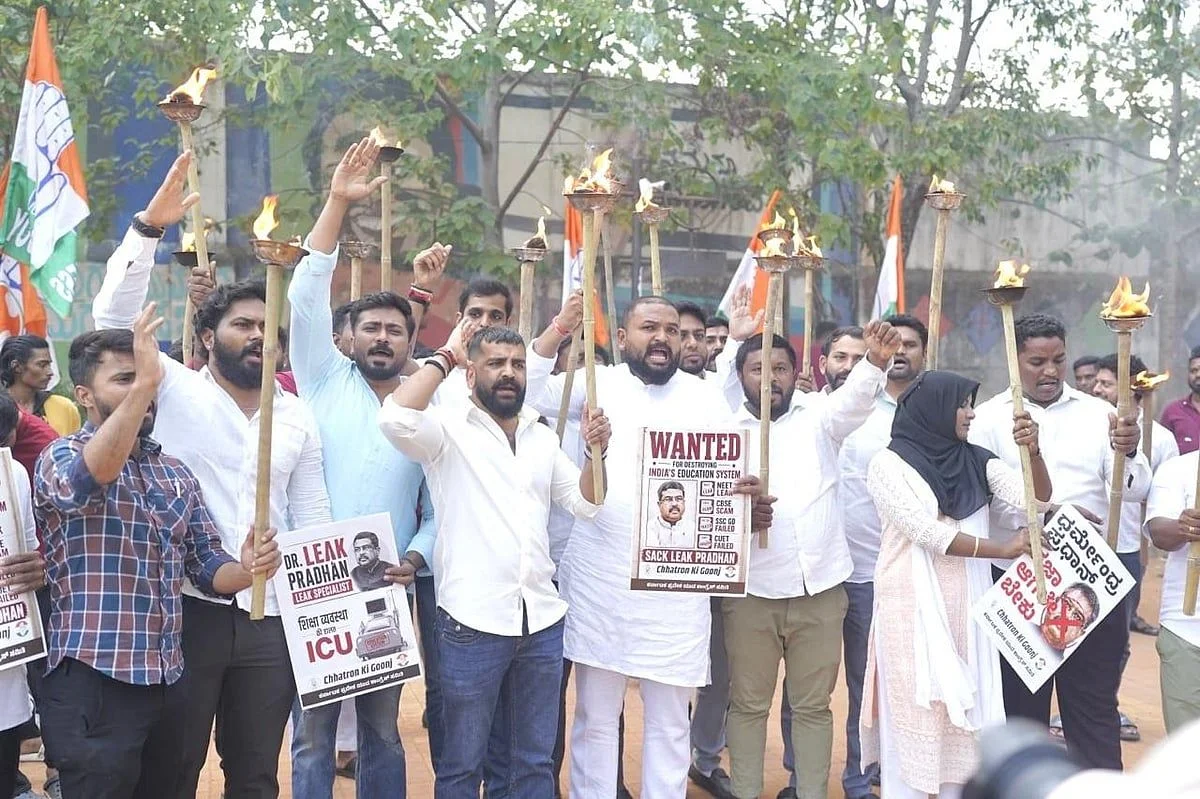 Youth Congress Demands Dharmendra Pradhan Resignation Over NEET Scam