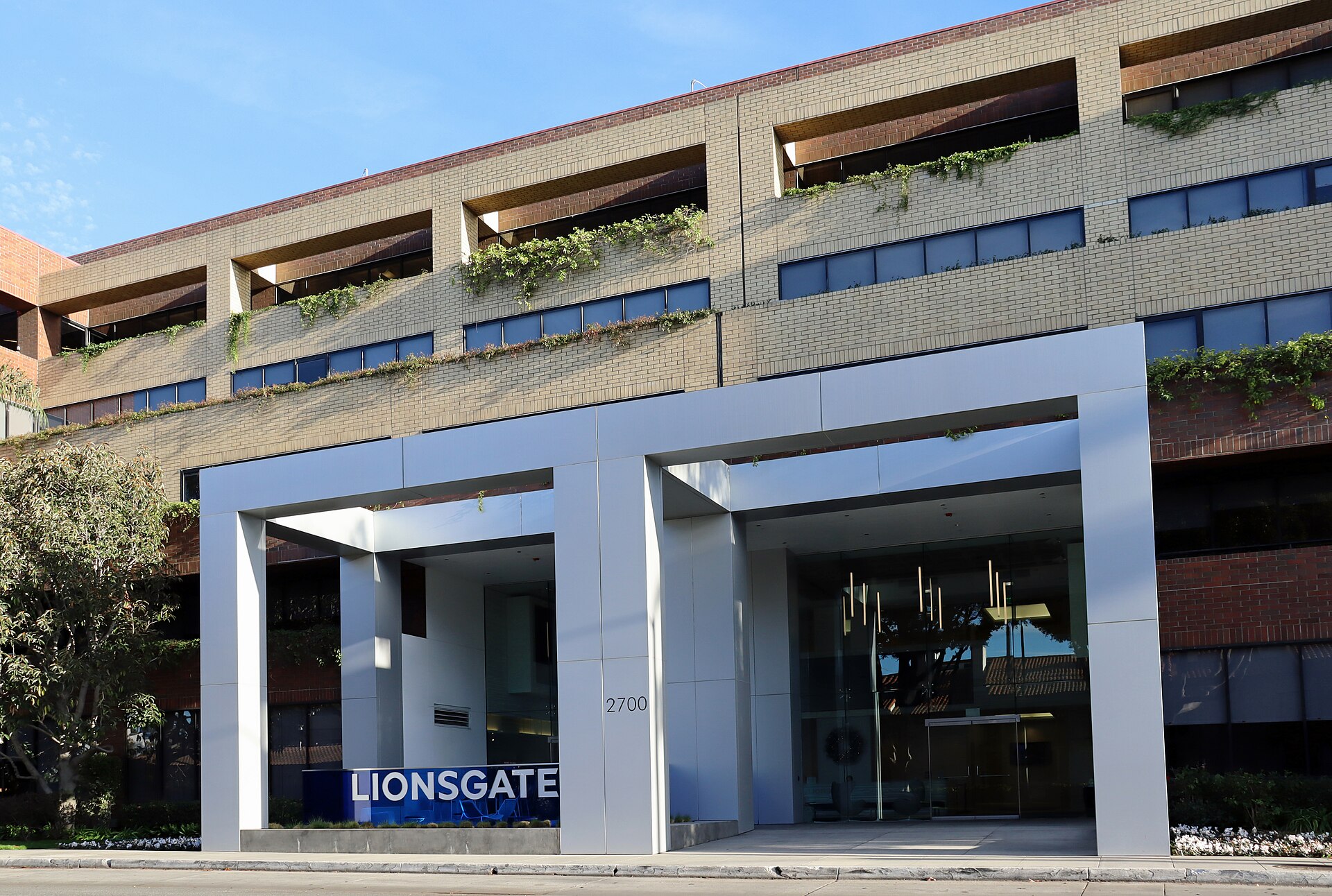 Lionsgate Studios headquarters, Santa Monica: Legendary Submits Takeover Offer for Lionsgate as Shares Surge (illustrative file photo)