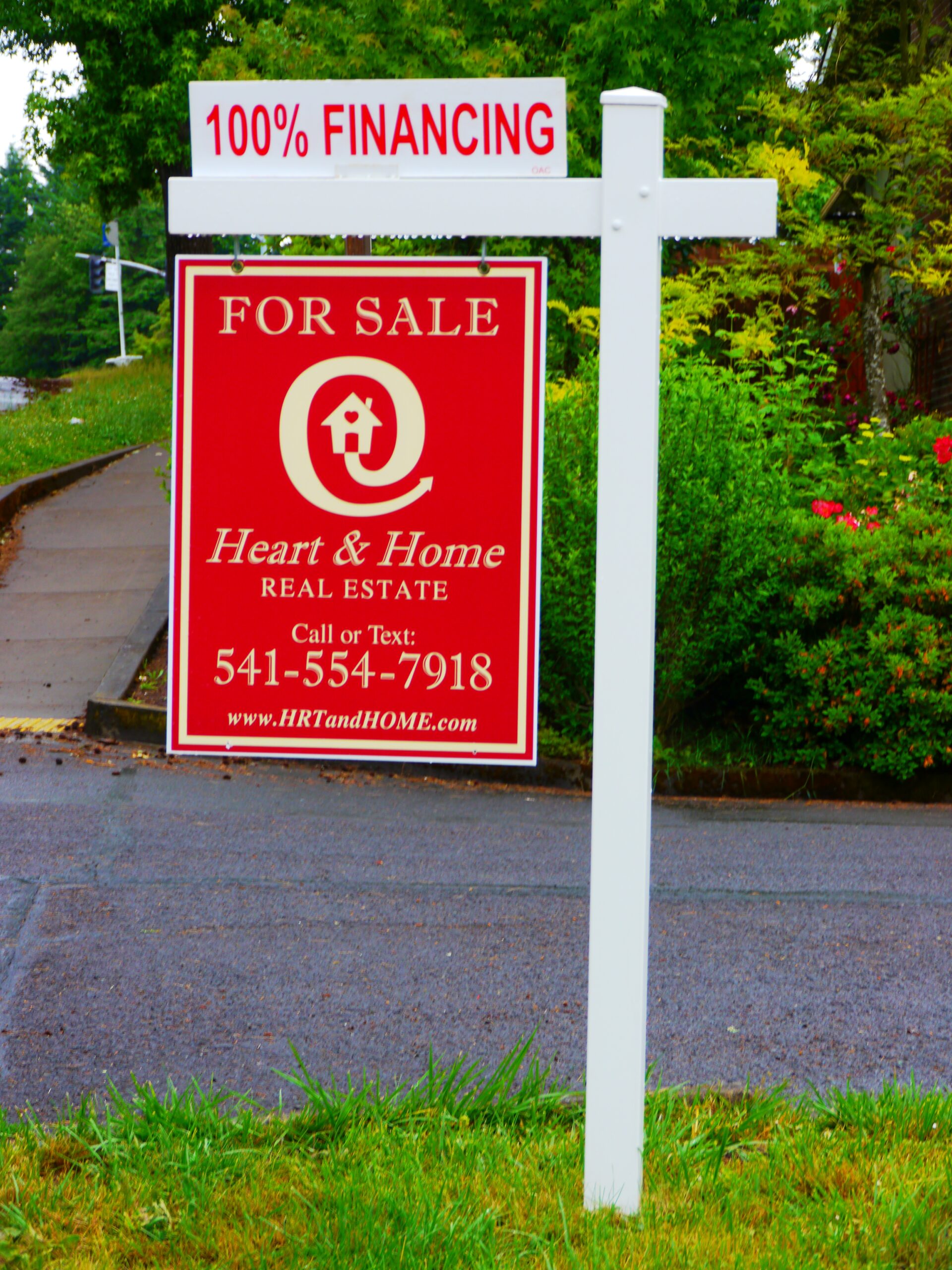 A house for sale sign (file photo)